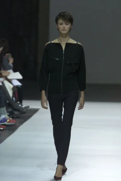 Look 25